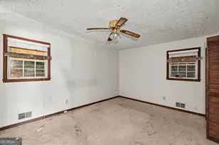 512 Terry Dr, Griffin, GA 30223 - Photo 13