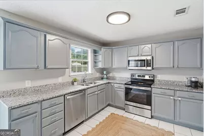 161 Timber Ridge Drive, Brunswick, GA 31525 - Photo 13