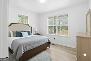 1023 James Cross Ave, Albany, GA 31721 - Photo 13