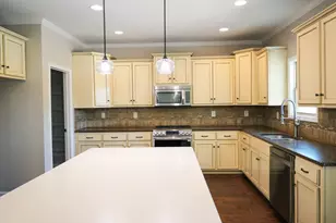 151 Rock House Ridge, Senoia, GA 30276 - Photo 9