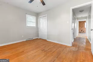 112 Athens St, Warner Robins, GA 31088 - Photo 9