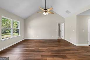 91 Pioneer Trl, Hogansville, GA 30230 - Photo 11