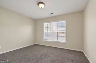 3885 Riverside Pkwy, Decatur, GA 30034 - Photo 5