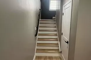 738 Prince Pl NW, Atlanta, GA 30318 - Photo 3