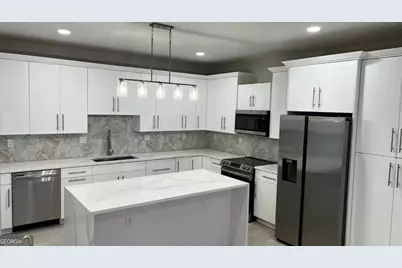 7428 Mockingbird Trail, Riverdale, GA 30274 - Photo 3