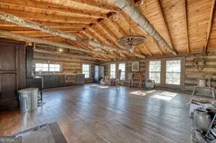 2305 Ridgecrest Cir, Hiawassee, GA 30546 - Photo 17