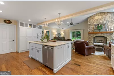 3967 C Loggins Road, Gainesville, GA 30506 - Photo 11