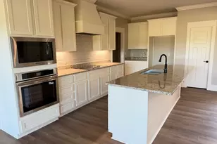 226 Hunters Way, Dublin, GA 31021 - Photo 9
