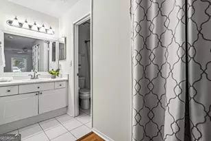 1003 Summit N Dr NE, Atlanta, GA 30324 - Photo 13