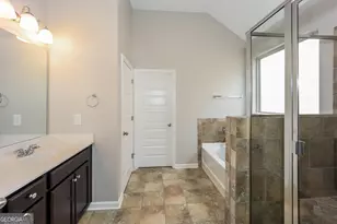 3217 Alhambra Cir, Hampton, GA 30228 - Photo 13