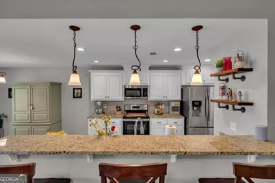 102 McEwen Court, Perry, GA 31069 - Photo 9