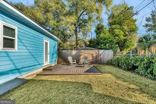 1223 E Waldburg St, Savannah, GA 31404 - Photo 29