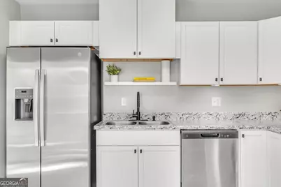 1223 E Waldburg Street, Savannah, GA 31404 - Photo 9