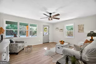 288 Bradfield Dr, Lagrange, GA 30240 - Photo 7