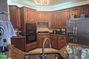 2895 Battlecrest Dr, Decatur, GA 30034 - Photo 5