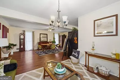 957 Rowland Road, Stone Mountain, GA 30083 - Photo 15