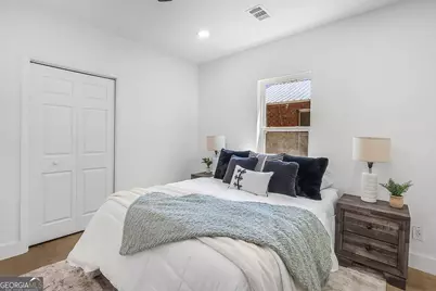 422 W 42nd Street, Savannah, GA 31401 - Photo 33