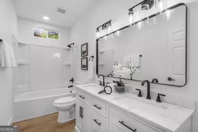 422 W 42nd Street, Savannah, GA 31401 - Photo 35
