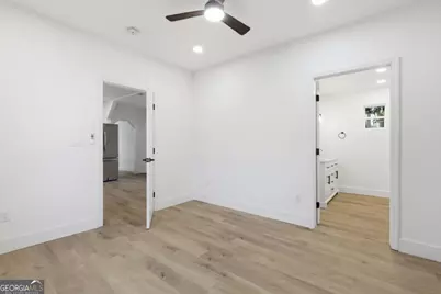 422 W 42nd Street, Savannah, GA 31401 - Photo 15