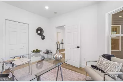 422 W 42nd Street, Savannah, GA 31401 - Photo 11