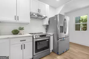 422 W 42nd St, Savannah, GA 31401 - Photo 29