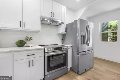 422 W 42nd Street, Savannah, GA 31401 - Photo 27
