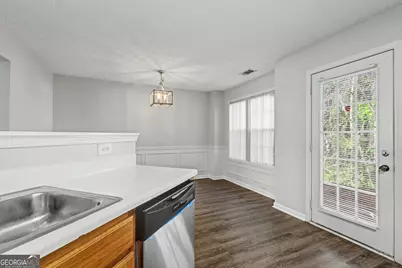 4612 Grand Central Parkway, Decatur, GA 30035 - Photo 9