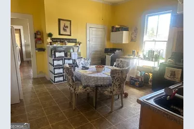 570 Thomaston Street, Zebulon, GA 30295 - Photo 9