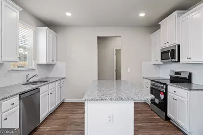 499 Grand Magnolia Street, Jackson, GA 30233 - Photo 7