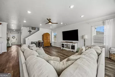 152 College Street, Kingsland, GA 31548 - Photo 17