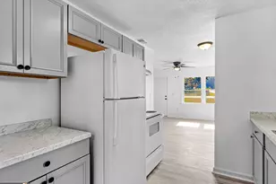 803 Crestwood Terrace, Warner Robins, GA 31088 - Photo 9