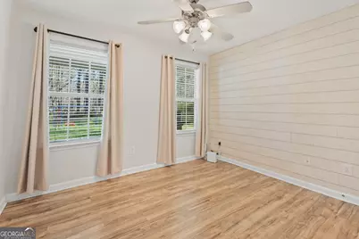 950 Besse Way, Locust Grove, GA 30248 - Photo 13