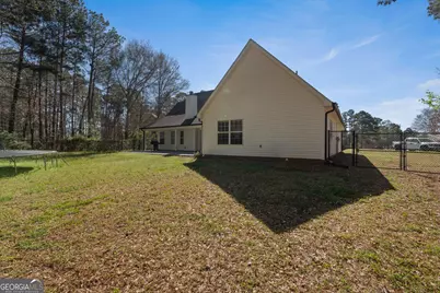 950 Besse Way, Locust Grove, GA 30248 - Photo 37