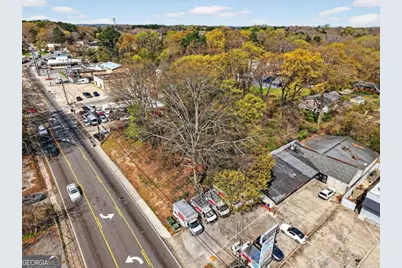 2527 Donald Lee Holloway Highway NW, Atlanta, GA 30318 - Photo 1
