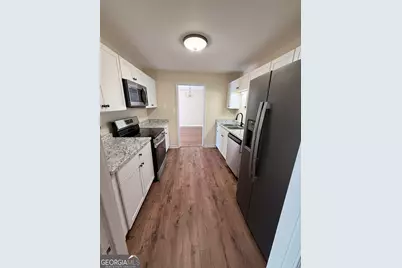 681 N Forest Lake Drive, Macon, GA 31210 - Photo 9