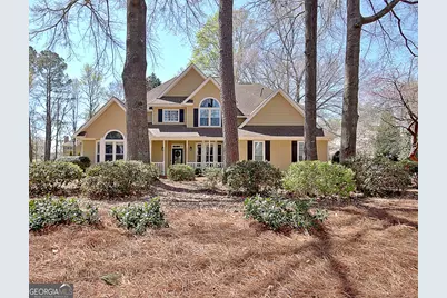 201 Crimson Way, Peachtree City, GA 30269 - Photo 3