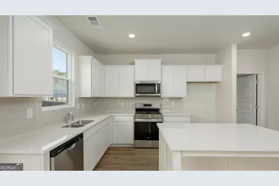 805 Pelham Way, Locust Grove, GA 30248 - Photo 9