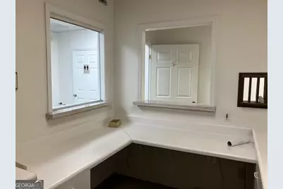 618-D S 8th. Street, Griffin, GA 30224 - Photo 5