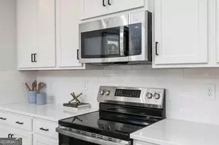 868 Leraes Way, Loganville, GA 30052 - Photo 7