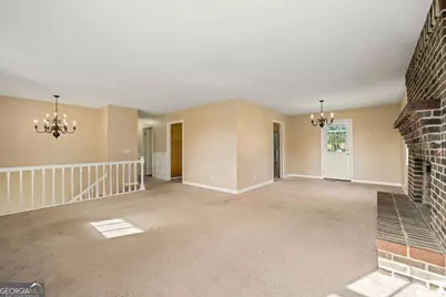 111 Edgewood Circle, Fort Oglethorpe, GA 30742 - Photo 11