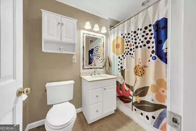 2652 Fontainebleau Drive, Dunwoody, GA 30360 - Photo 19