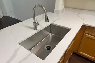 2729 Heathrow Dr, Lawrenceville, GA 30043 - Photo 9