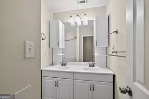 510 Bowden Dr, Ellenwood, GA 30294 - Photo 35