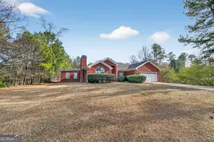 510 Bowden Dr, Ellenwood, GA 30294 - Photo 3