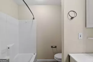 510 Bowden Dr, Ellenwood, GA 30294 - Photo 33