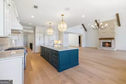 136 Barrington Hall Drive, Eatonton, GA 31024 - Photo 17