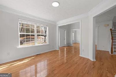 670 Roxford Lane, Buford, GA 30518 - Photo 9