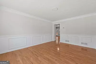 670 Roxford Lane, Buford, GA 30518 - Photo 11