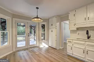 1879 Lake Chase Ln, Jonesboro, GA 30236 - Photo 13