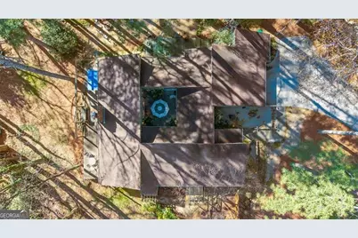 4917 Mountclaire Road, Tucker, GA 30087 - Photo 7